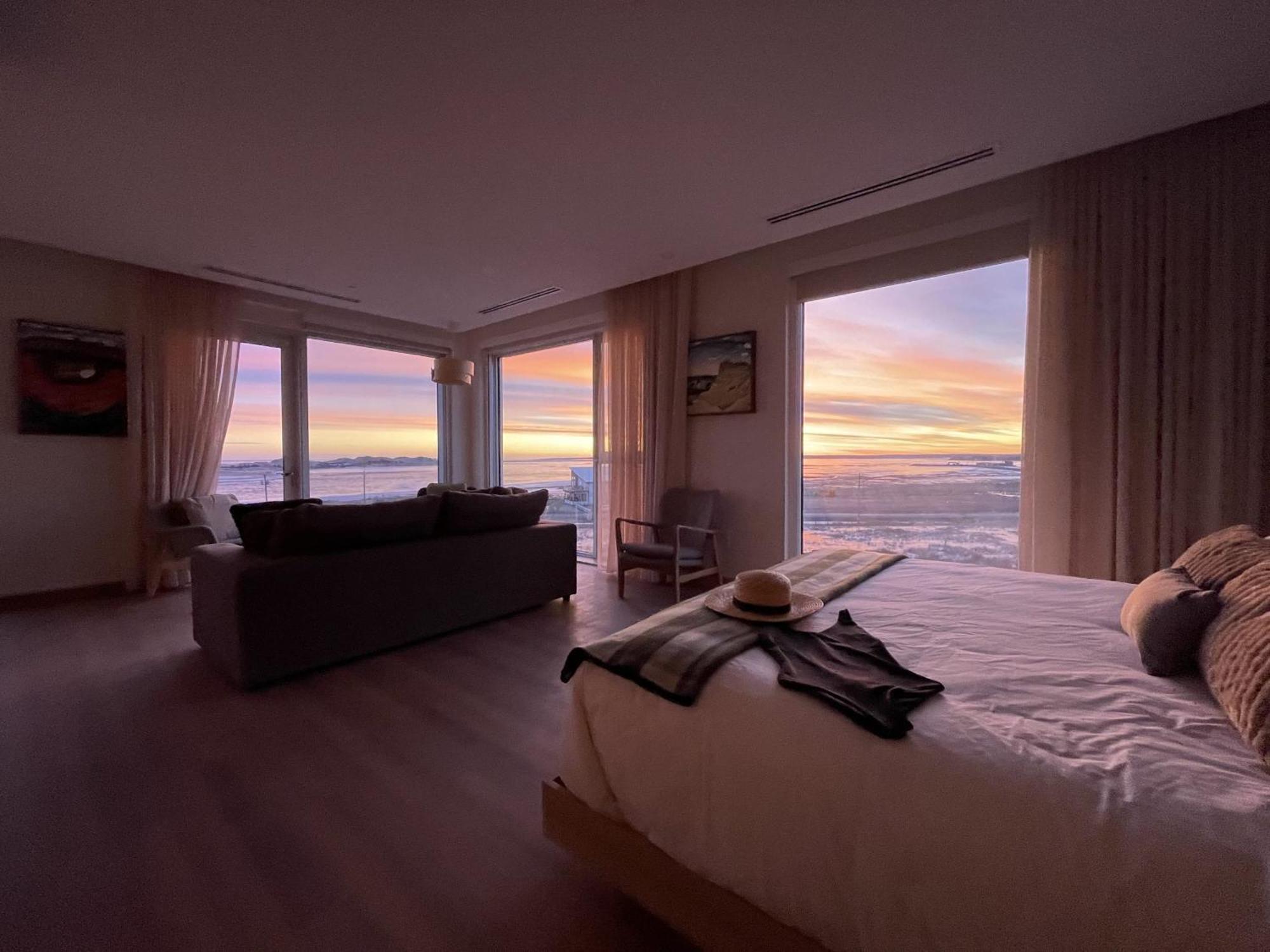Covehead Blackbush Beach Resort מראה חיצוני תמונה
